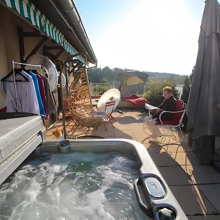 Chez Louis * Revel-Tourdan